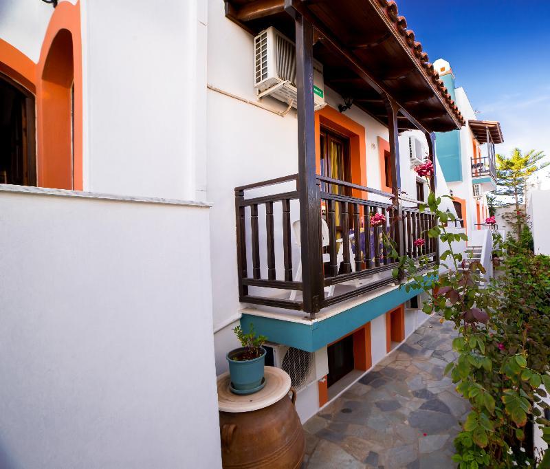 Creta Mar-Gio Aparthotel Malia  Exterior photo